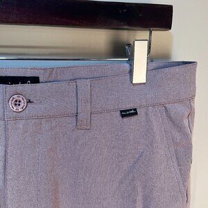 Travis Mathew Men's lavender performance flat front Golf Shorts 33 10" inseam